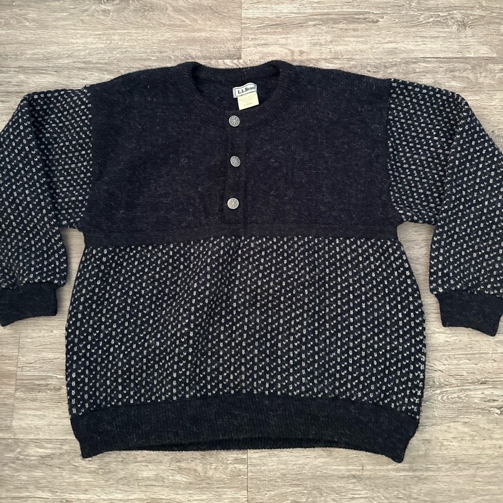 L.L. Bean Black and Gray Crewneck Sweater